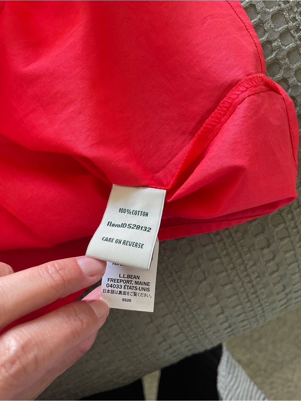 L.L. Bean Women's Bright Pomegranate Short-Sleeve Button-Front Top- Med Petite - Picture 6 of 7